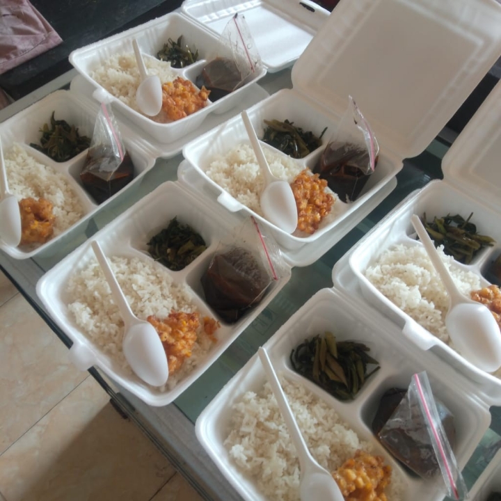 Paket Lunch  4