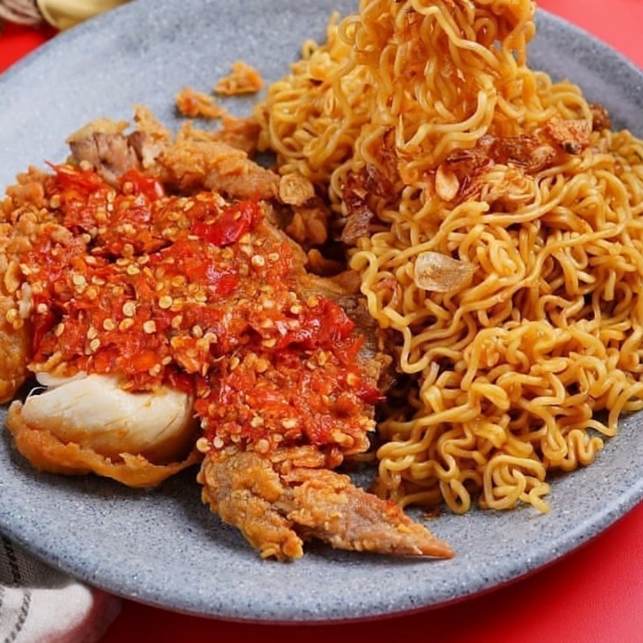 Paket Mireng Ayam Geprek Sambal Bawang