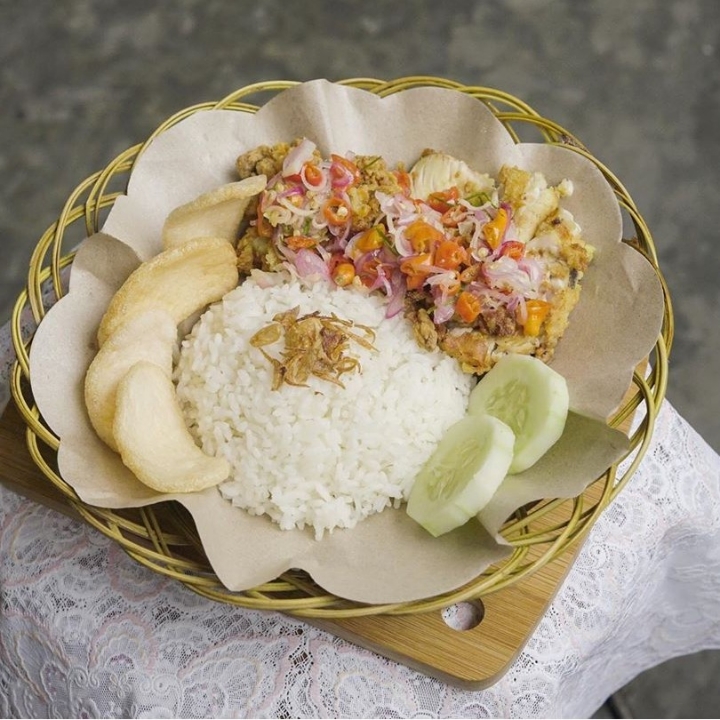 Paket Nasi Ayam Geprek Sambal Matah