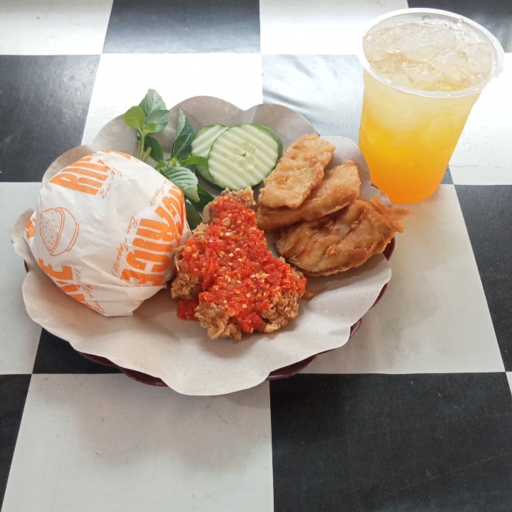 Paket Nasi Ayam Geprek Syrup Orange