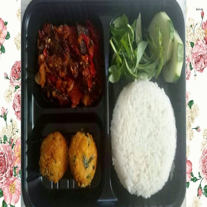 Paket Nasi Dendeng Sapi Balado