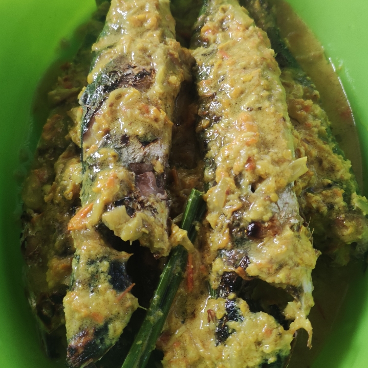 Paket Nasi Ikan Lajang Iloni