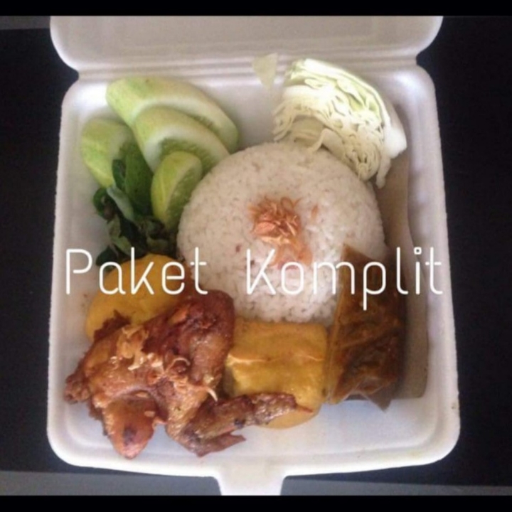 Paket Nasi Komplit