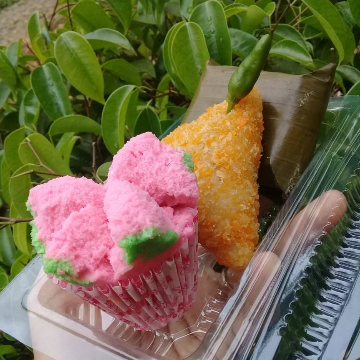 Paket Snack Mika