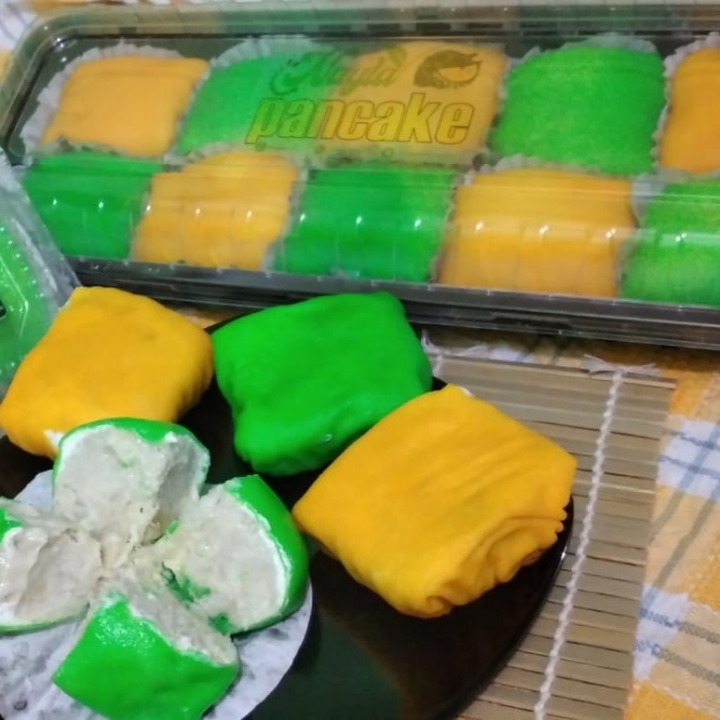 Pancake Durian Isi 10  2