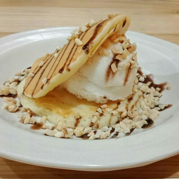 Pancake Ice Cream - AZYAN ICE CREAM CORNER