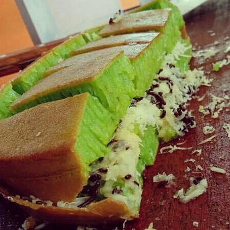 Pandan Keju Kacang Coklat Susu