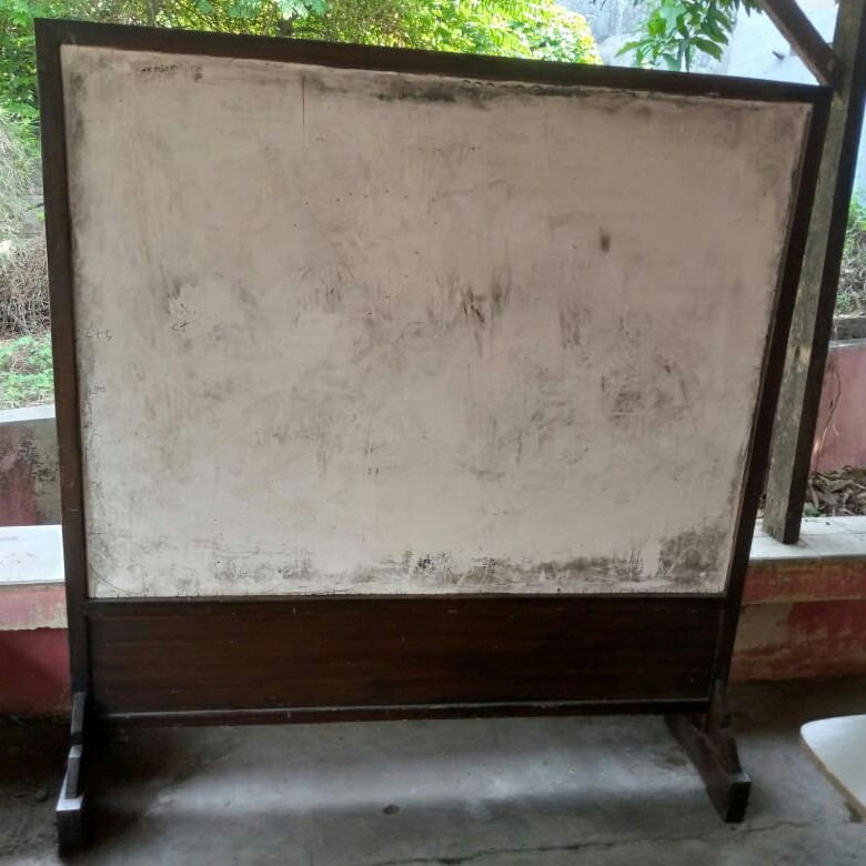 Papan Tulis Jati Bolak Balik