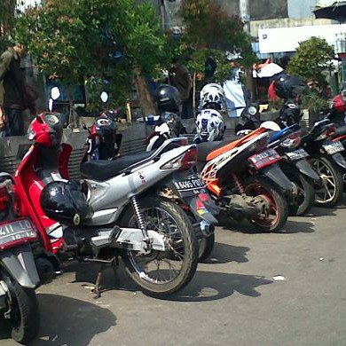 Parkir Motor 2