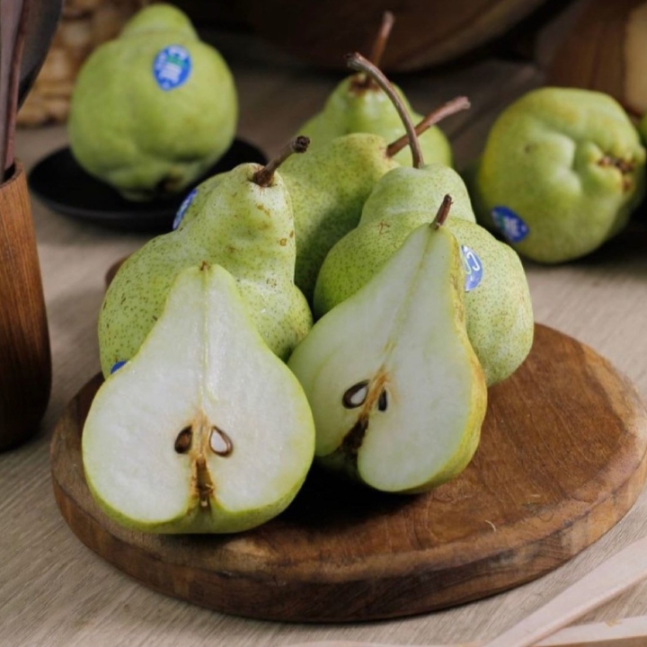 Pear Packham
