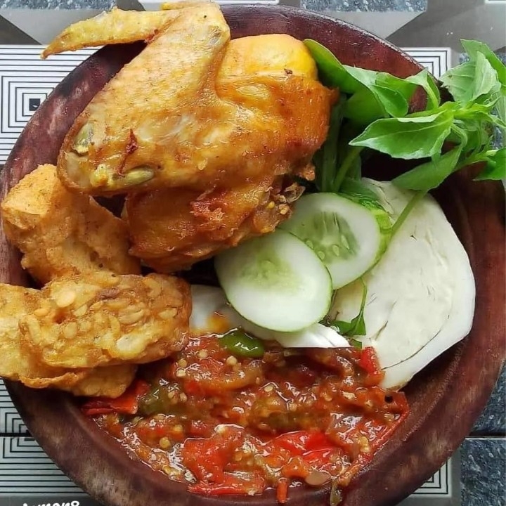 Pecel Ayam