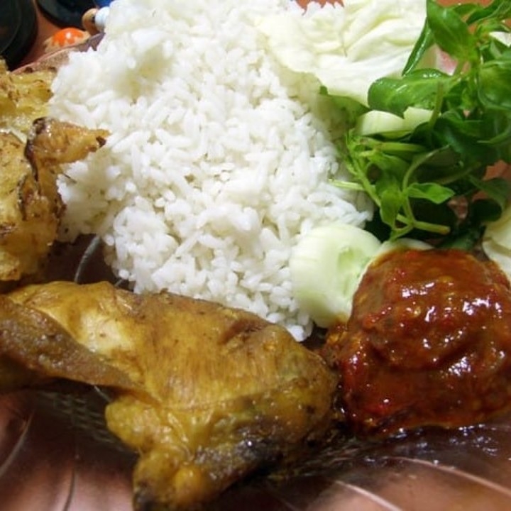 Pecel Ayam