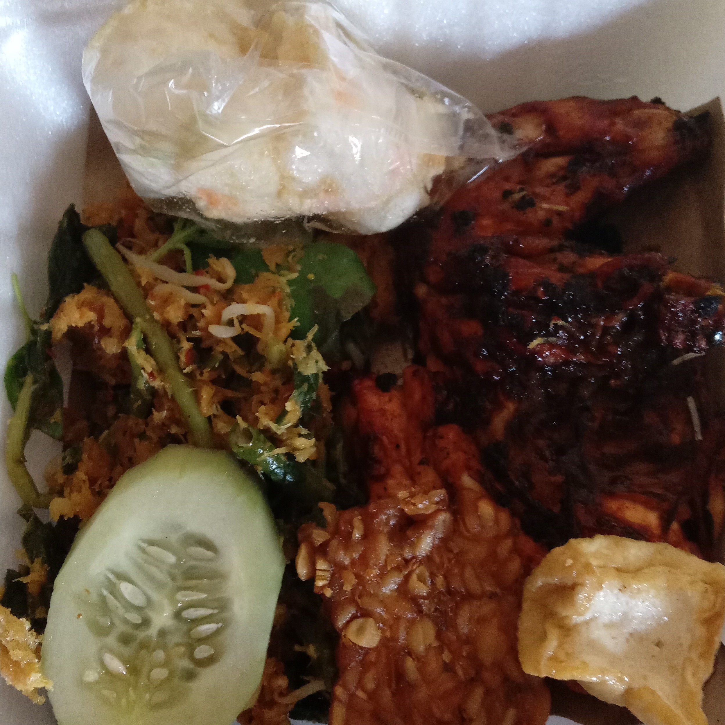 Pecel Ayam Bakar Besar