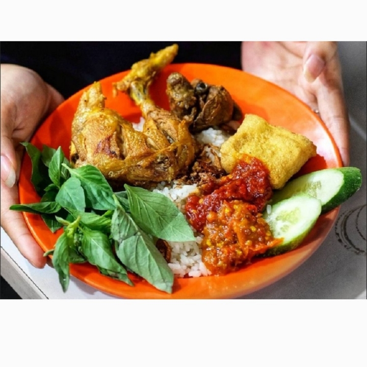 Pecel Ayam Potong
