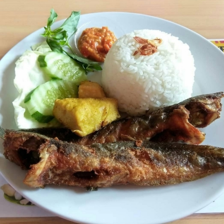Pecel Lele