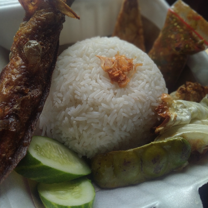 Pecel Lele