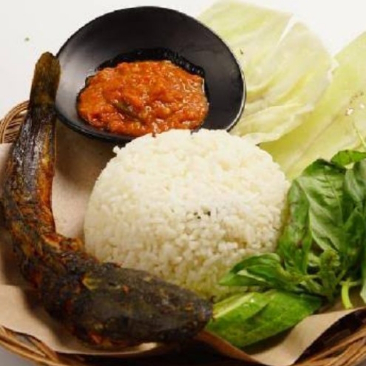 Pecel Lele