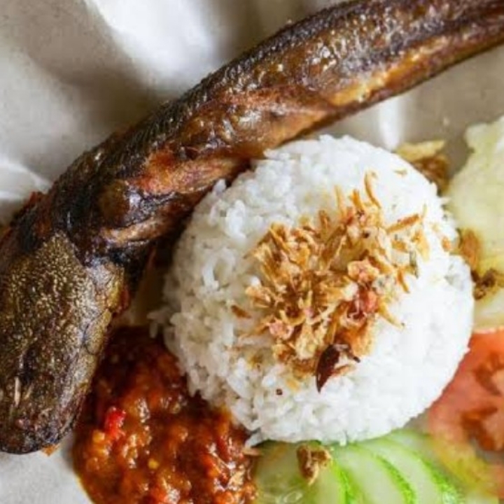 Pecel Lele