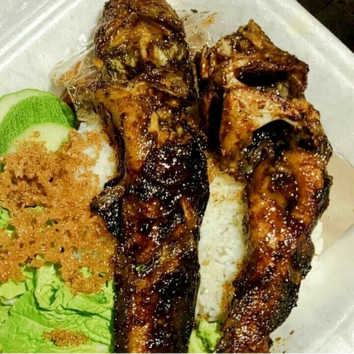 Pecel Lele Bakar