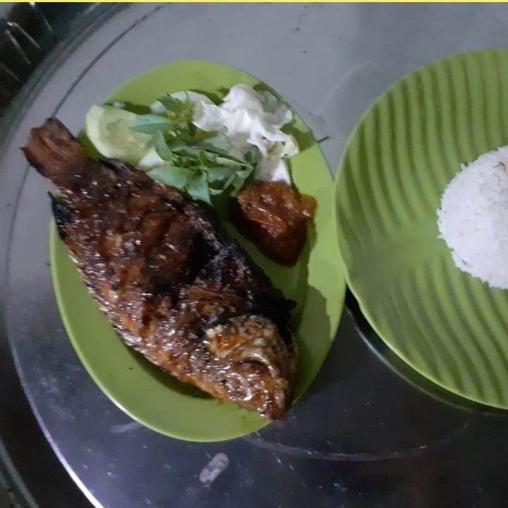 Pecel Telur Dadar 