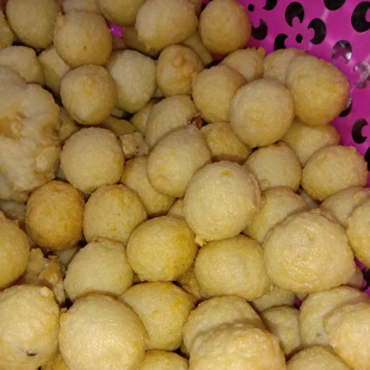 Pempek Adaan