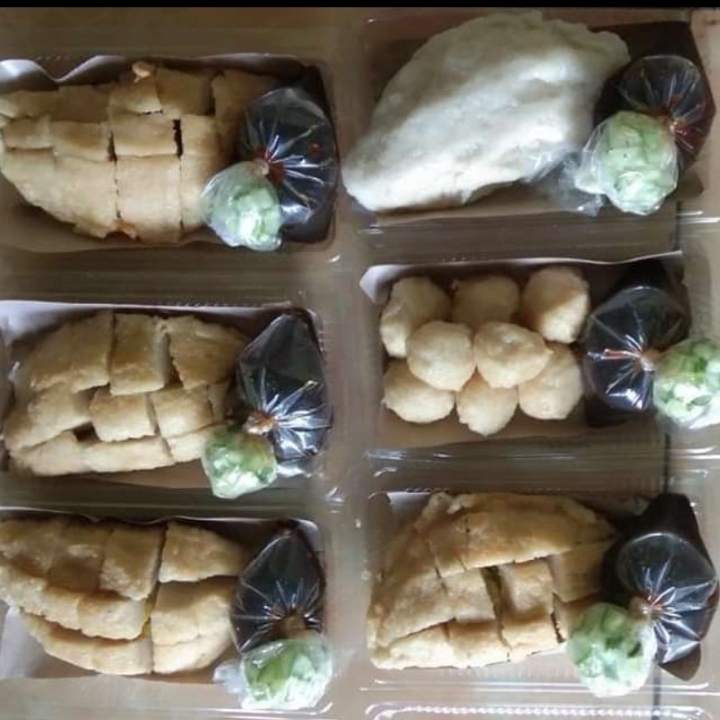 Pempek Kapal Selam 1 Porsi