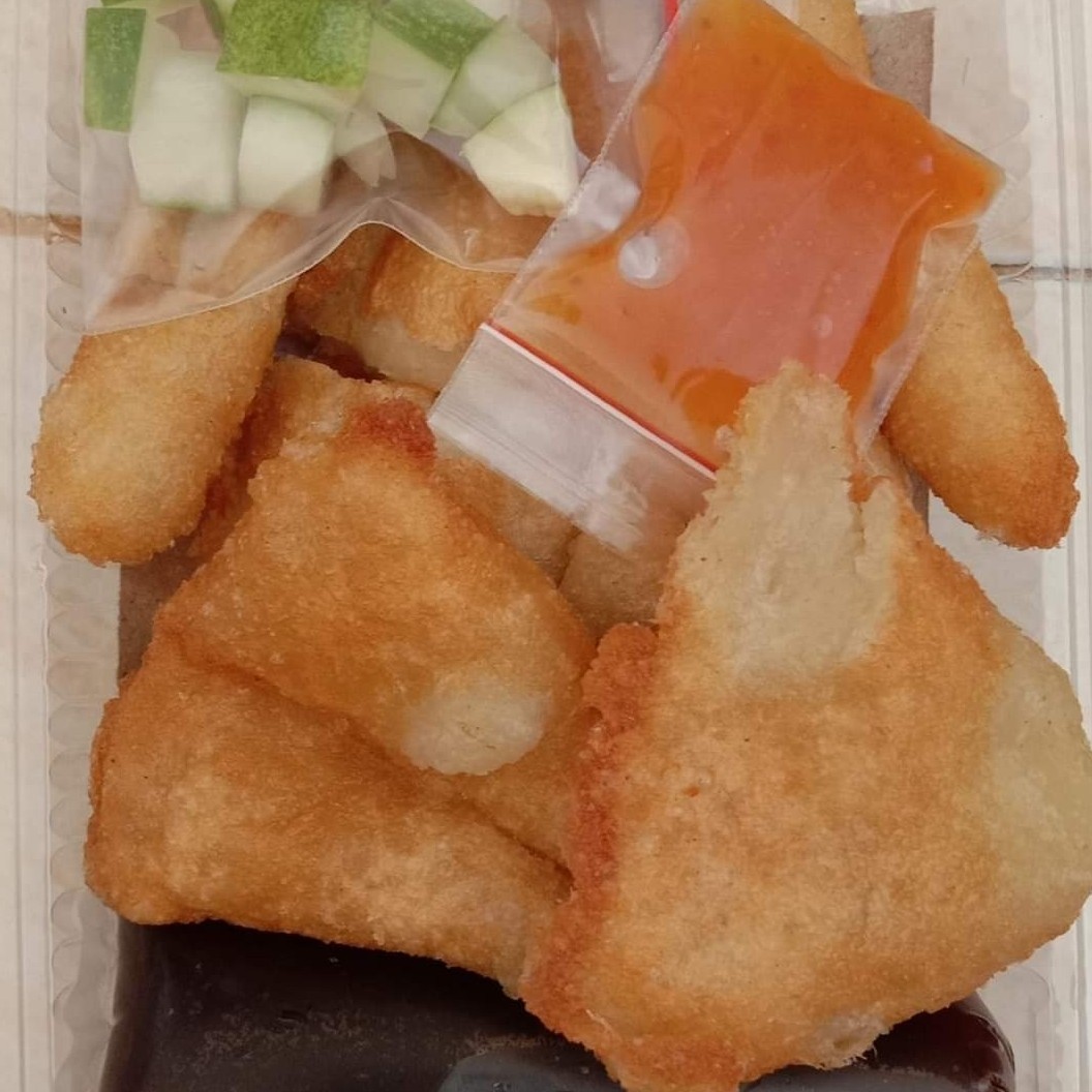 Pempek Komplit