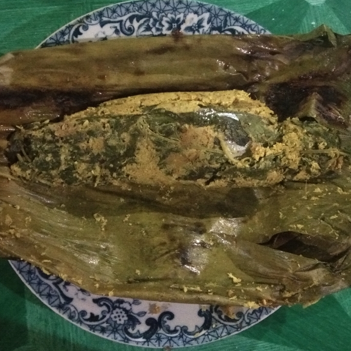 Pepes Ikan Gembung