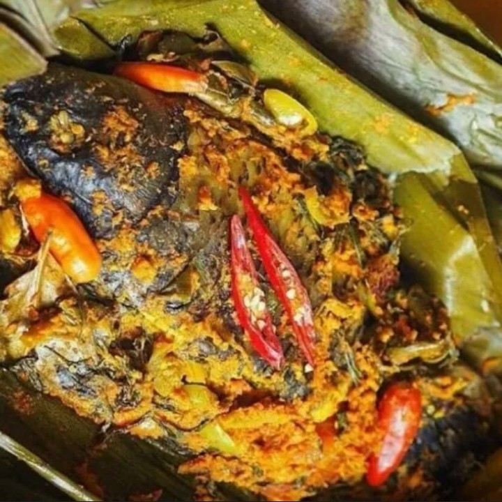 Pepes Ikan Mas