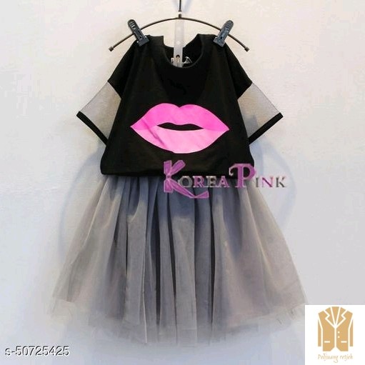 Periksa Set Atasan  BawahanStelan KPLips Top Set Skirt-Black