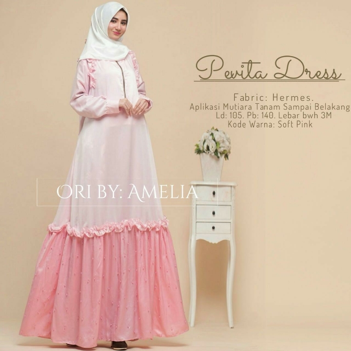 Pevita Dress