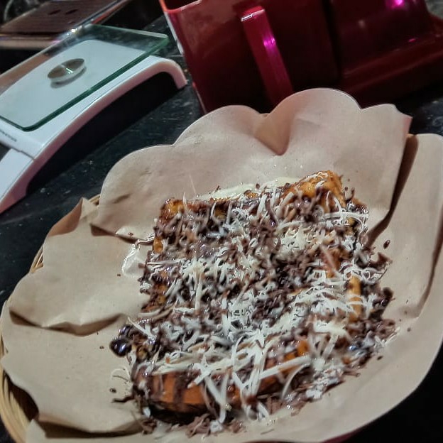Pisang Coklat Keju