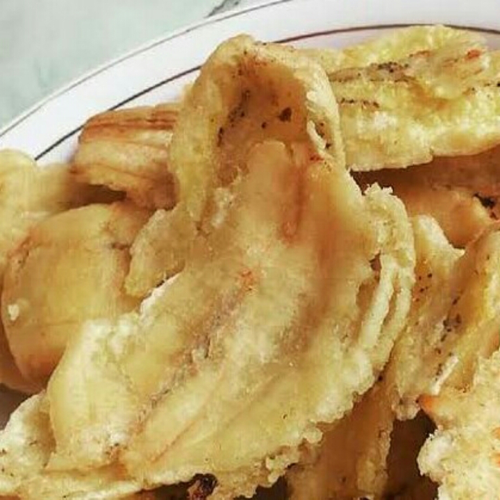 Pisang Goroho Penyet