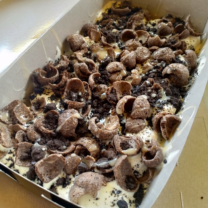 Pisang Lumpur Full Toping