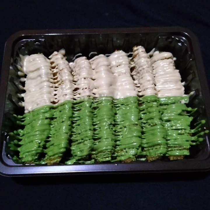 Pisang Pasir Lumer Greentea - Tiramisu