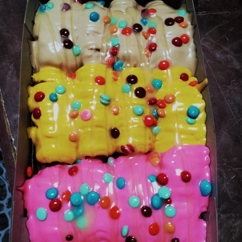Pisang Tiramisu Banana Strawberry Cococips