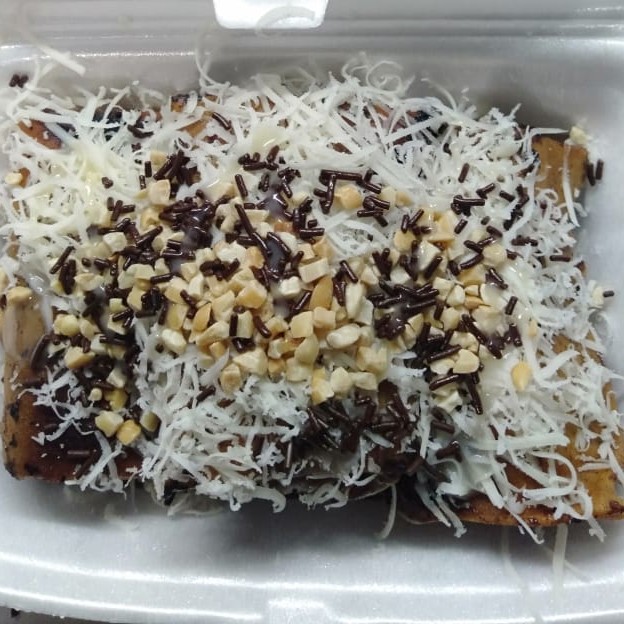 Piscok Keju Kacang