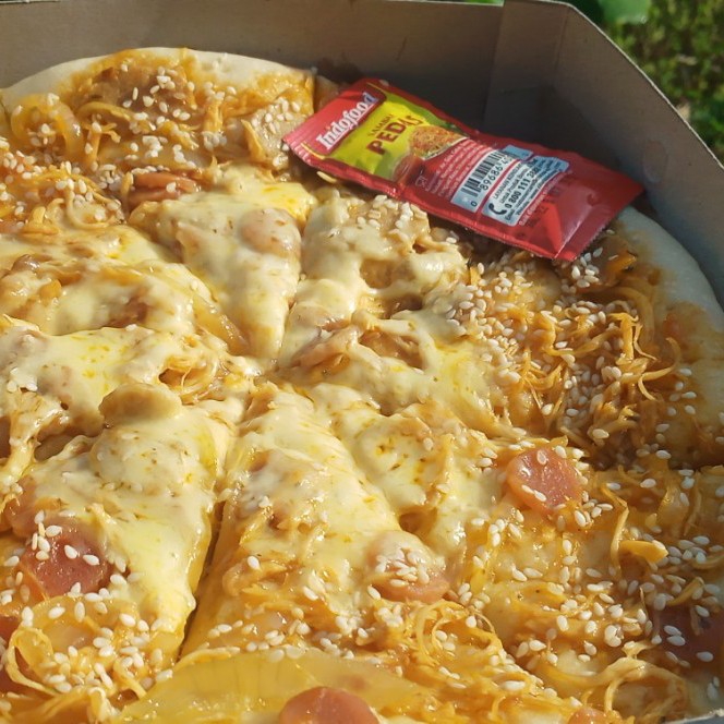 Pizza Ayam Mozzarella