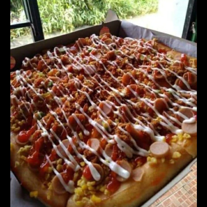 Pizza Ayam Sosis Abon