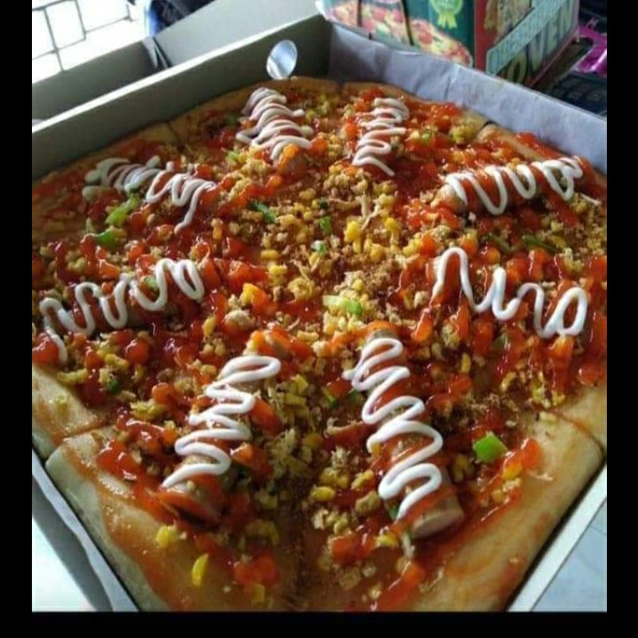 Pizza Ayam Sosis Panjang Abon