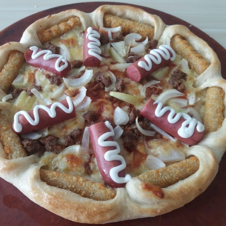 Pizza Beef Frank Pinggiran Nugget Ukuran Besar 