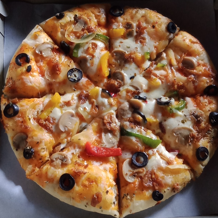 Pizza Cheese Burts