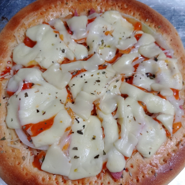 Pizza Mozarella Full Topping 2