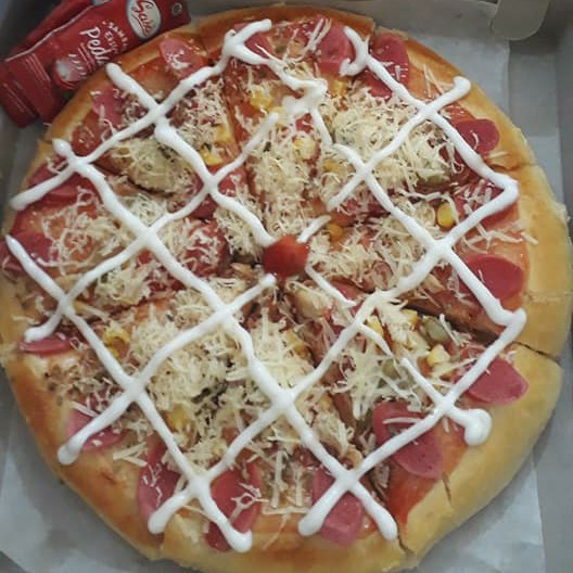 Pizza Sosis