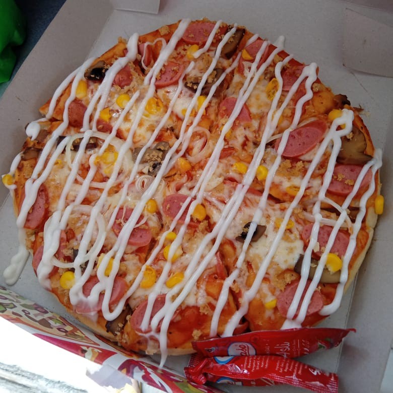 Pizza Sosis Small