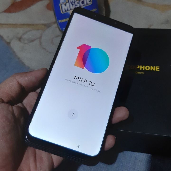 Pocophone F1 by Xiaomi Ram 6 64 Fullset