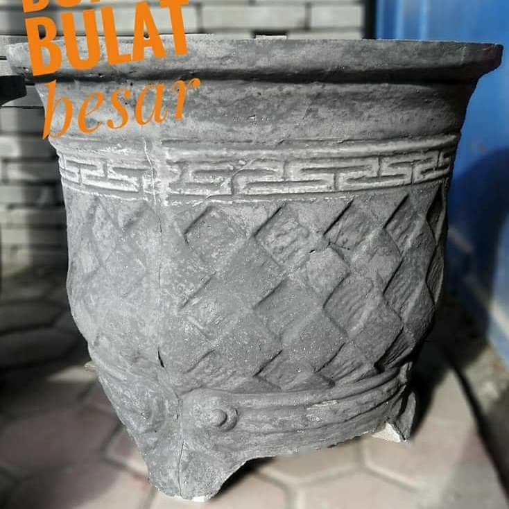 Pot Bulat Besar