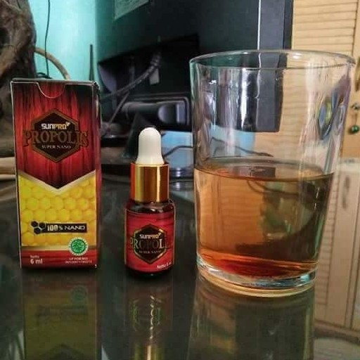Propolis
