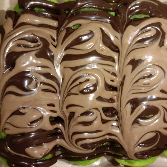 Pukis Fatoel Toping Coklat 4
