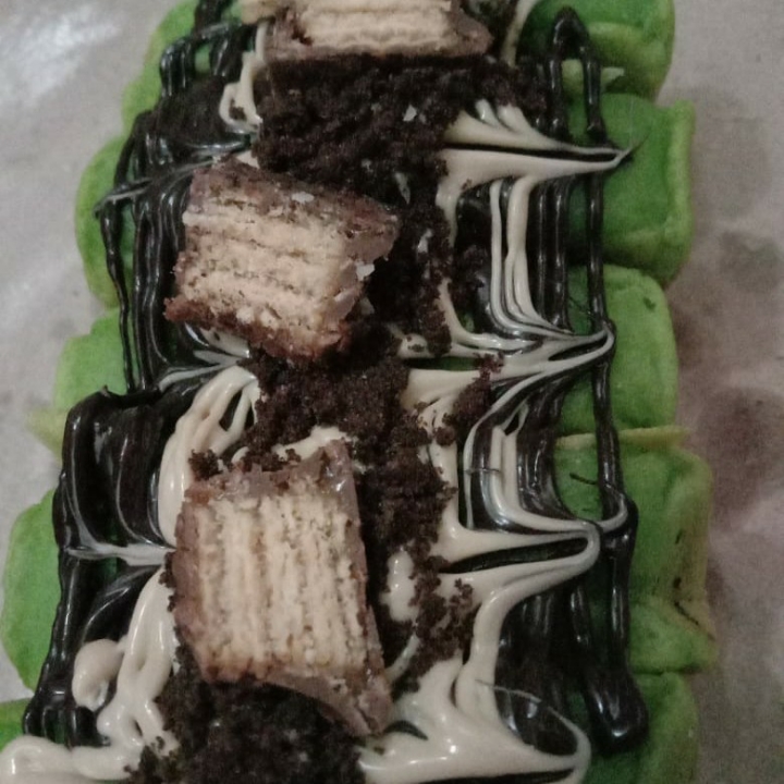 Pukis Fatoel Lebih Dari 2 Toping